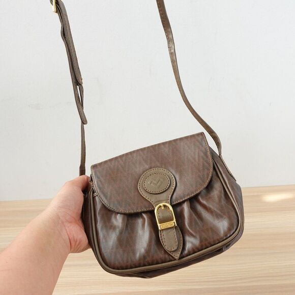 Vinntage Valentino Crossbody Bag Small Brown Saddle Purse Sling PVC‎ MARIO ITALY
